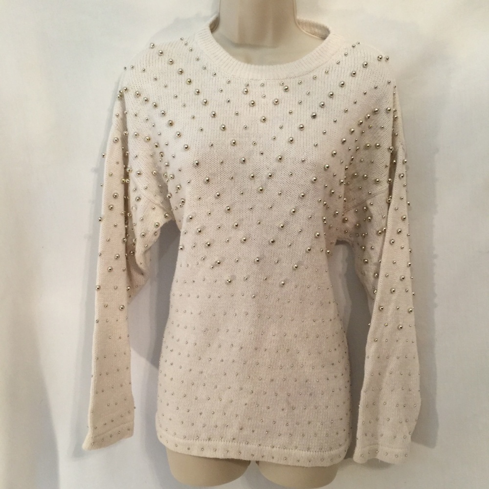 VTG Victoria Harbour Studded Shoulder Pad Sweater